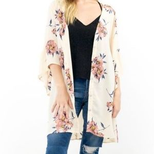 NWT Saltwater Luxe Pipa Open Front Floral Kimono
